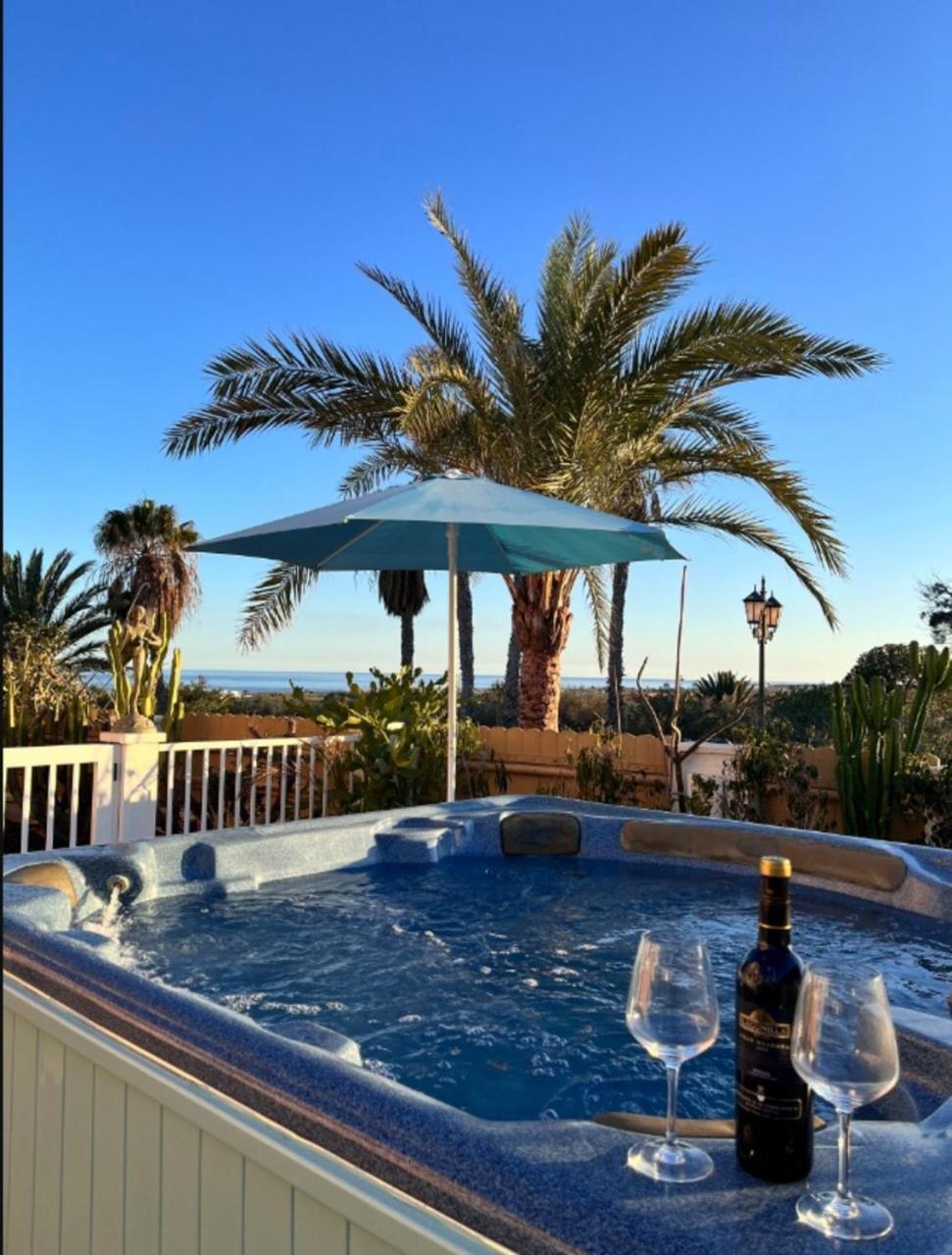 Villa Vistalegre Relax Con Increibles Vistas 科斯塔卡莱塔 外观 照片